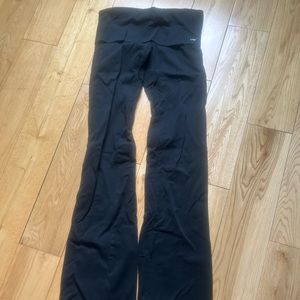 Boot cut black yoga xs